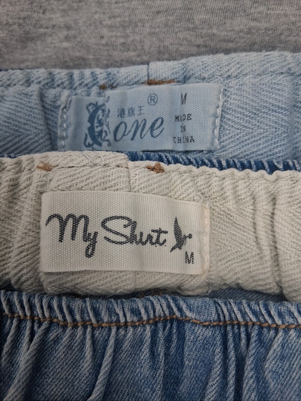 Boho Bundle -2 Cropped Jeans Embroidered Cat Y2K Inspired High Rise Pull-On M - Picture 3 of 16